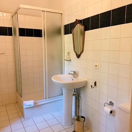 Manoir Borzeux Gasthof *